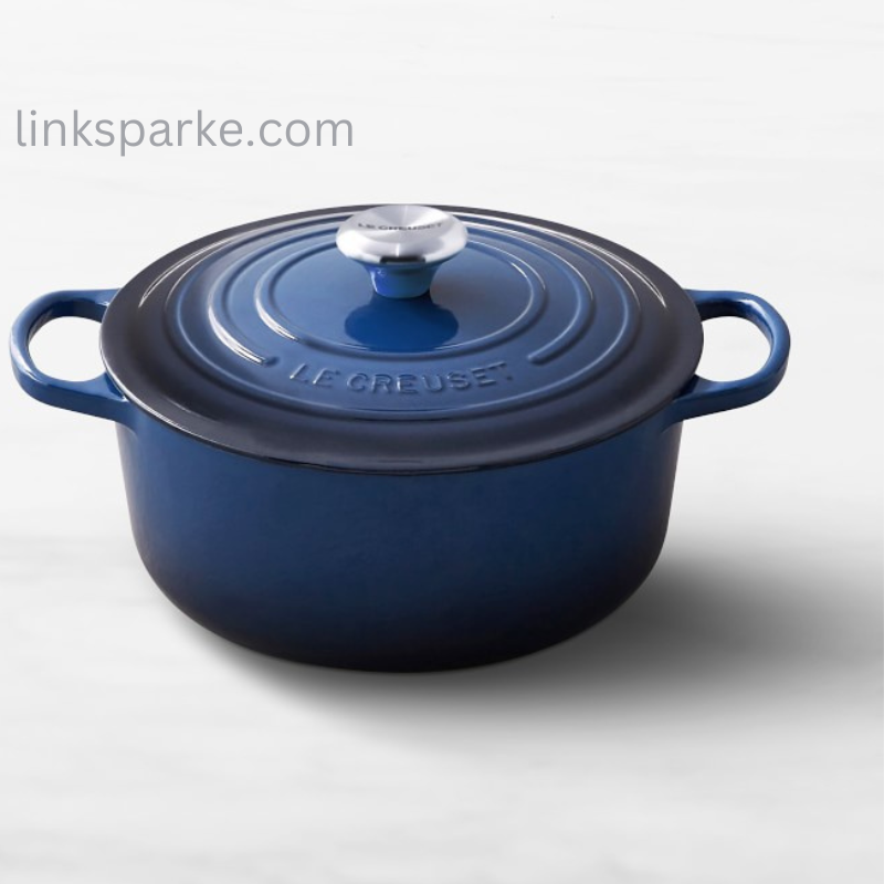 Le Creuset Signature Enameled solid iron Dutch Oven